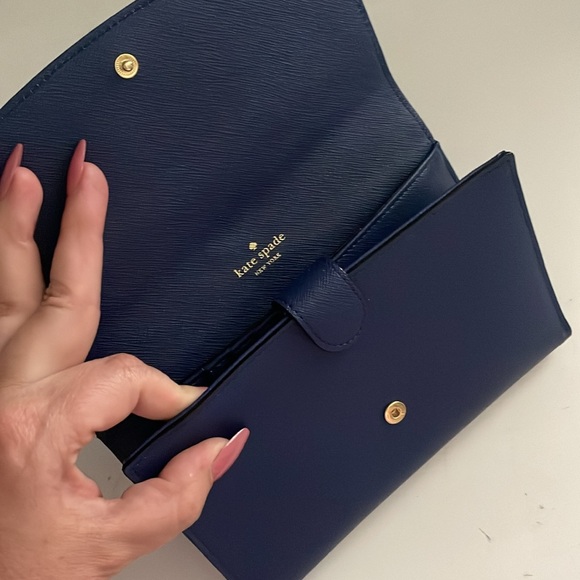 Kate Spade ♠️ Blue Wallet on Chain - Picture 3 of 4